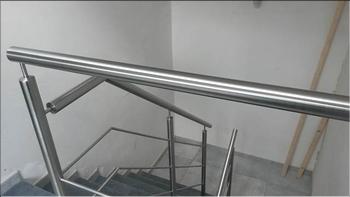 Rampe escalier Inox Flawinne ferronnerie Namur Gilson Roger 05